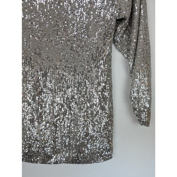 Ronny Kobo Lauper Dress Mini Sequin V Neck New Years Glam Sexy Silver Size S - Picture 10 of 16